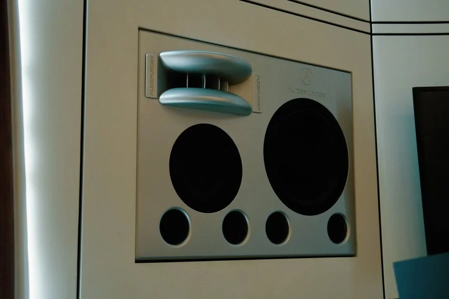 Augspurger Treo 812 CFM soffit-mounted main monitor