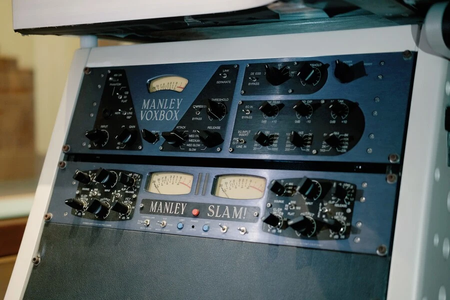 Manley VOXBOX and SLAM! rack units
